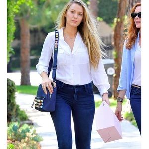 Old navy stretchy jeans 👖